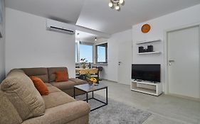 Apartment Rajmonda